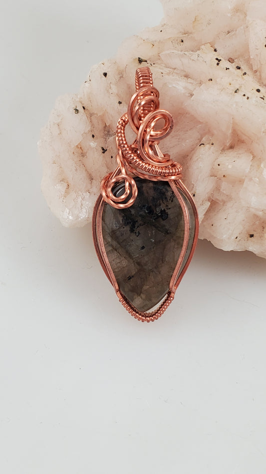 Labradorite Copper Wire Wrapped Pendant